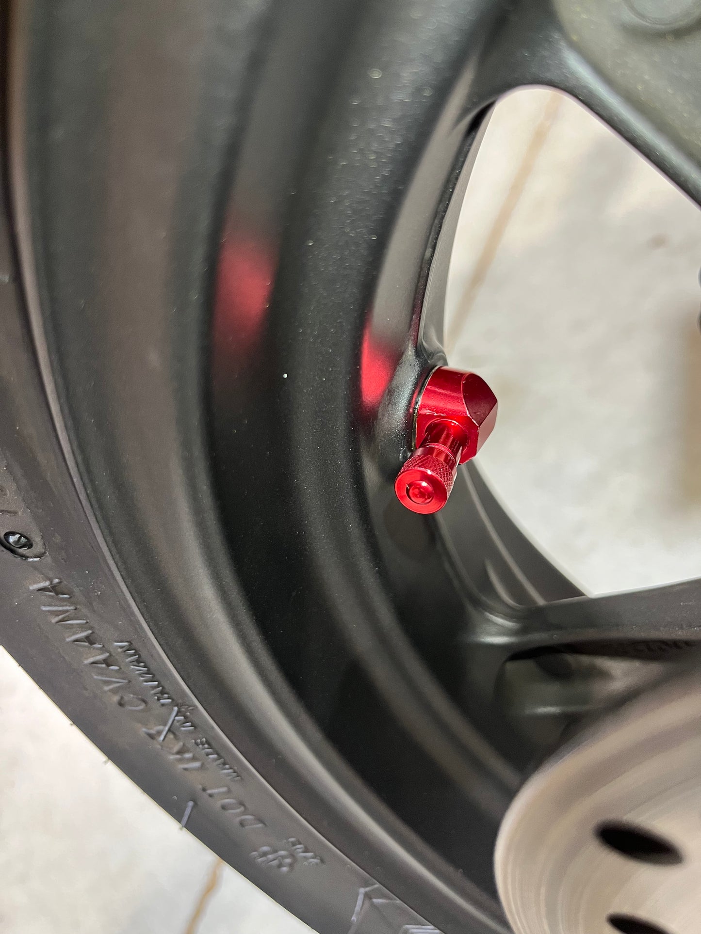 90 Degree Valve Stems